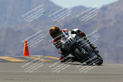 media/May-15-2022-SoCal Trackdays (Sun) [[33a09aef31]]/Turn 9 (11am)/